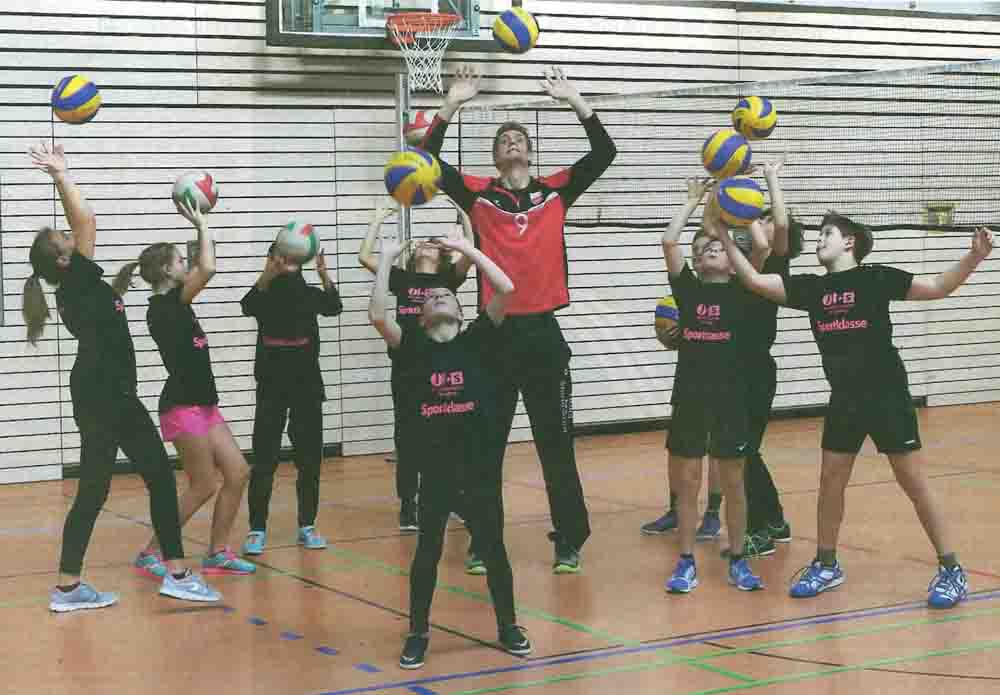 2017-02 Volleyballtraining 6c u TVR 01 web